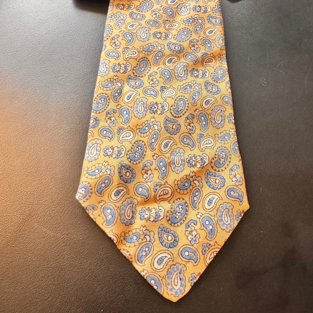 VTG Gorsart Clothes New York Mens Silk Tie Paisley Blue‎ Yellow Made in England